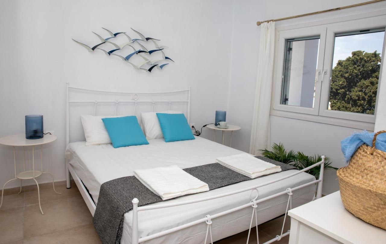Sunny Bay Villa Ajía Marína Kültér fotó